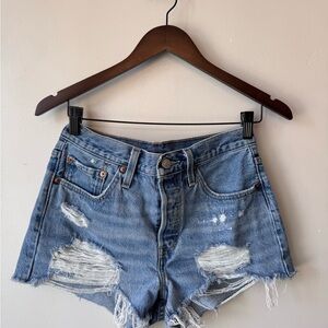 Levi's Blue Distressed Jean Shorts Sz 27​